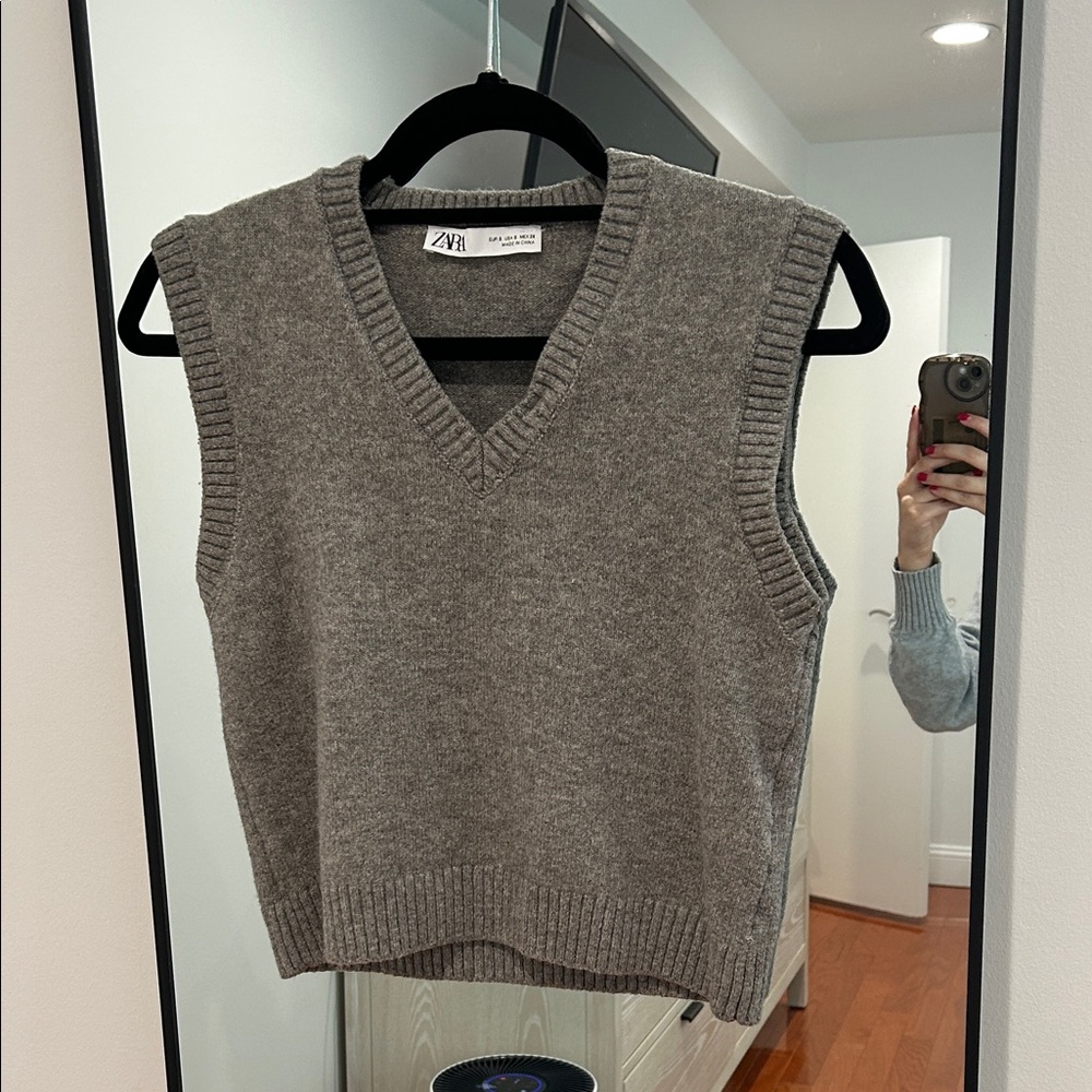 Zara Charcoal Knit V-Neck Vest